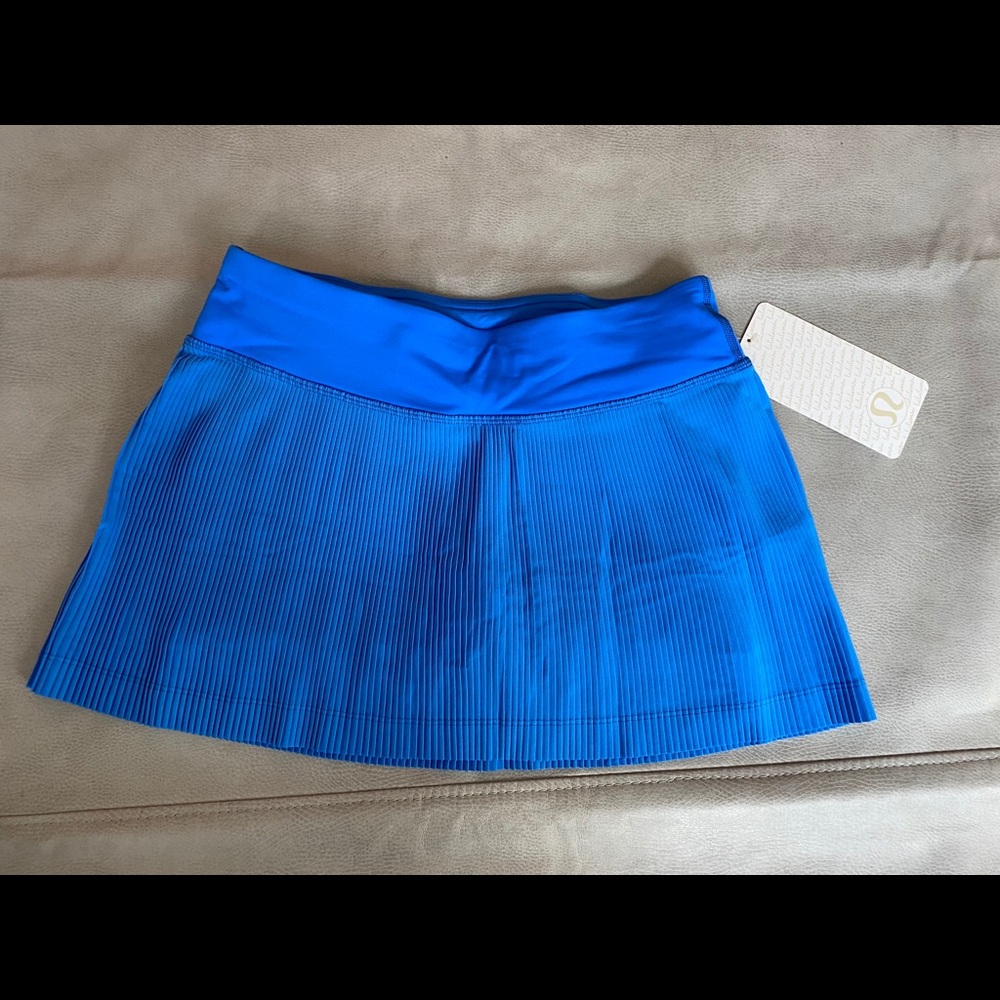 Lululemon skirt size 4